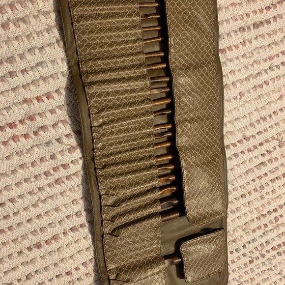 Makeup Brush Set - Picture 3 of 4